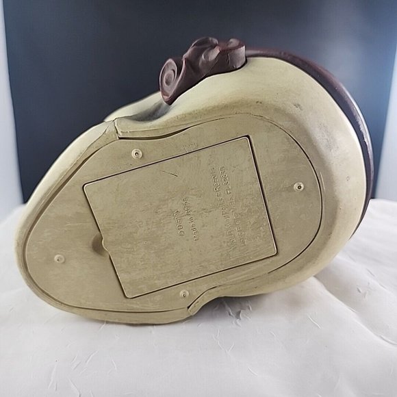 Disney Pirates of the Caribbean Skull Head Treasure Chest Halloween Decor Toy - Picture 5 of 9